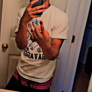 Baby9lokk (Aint Safe) (feat. GGREENLIGHTTT)