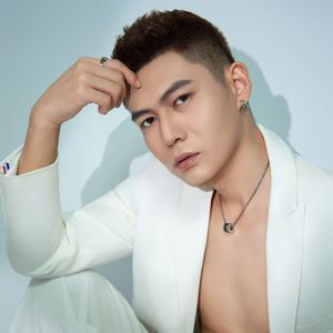 我要山要海要自由