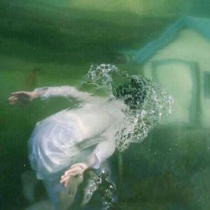 我只是開心不起來