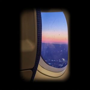 草莓芭乐气泡水