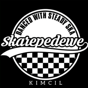 KIMCIL (Kopi Item Cangkir Kecil)