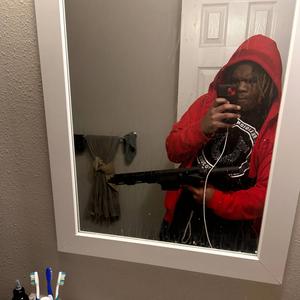 Step in (feat. Skelly)