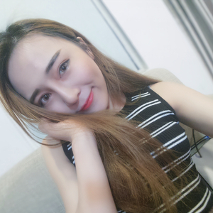 拥抱（翻自 徐秉龙）