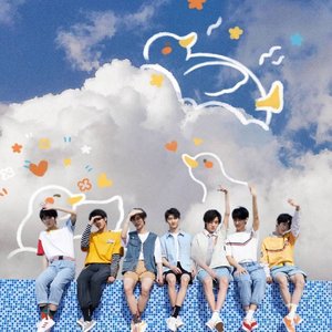 睫毛弯弯（翻唱版）（翻自 马嘉祺／刘耀文／张真源／严浩翔）