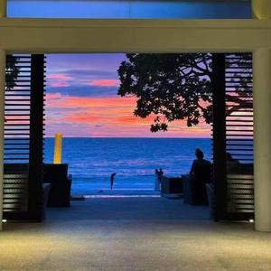 易碎的玻璃残骸