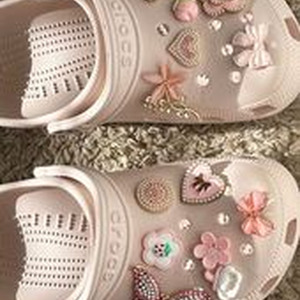 Girls Need Love (sped up)