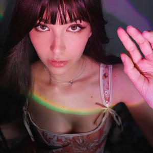 Feathers & Soft Whispers