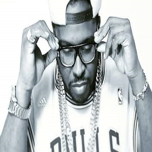Negro Con Glamur