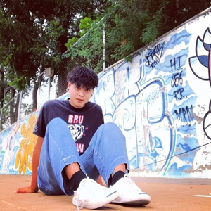 พระจันทร์ฉาย