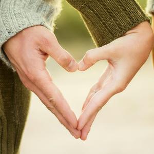 Tiba-Tiba Aku Jatuh Cinta