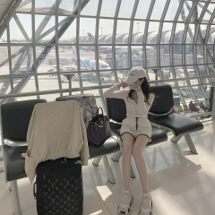 当初的爱情匆匆走过