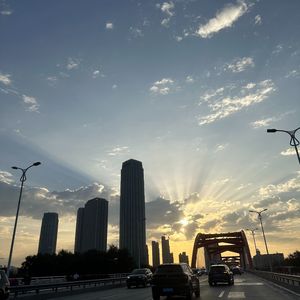 陪着我的时候想着她