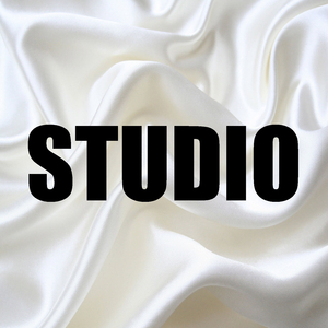Studio In the Style of ScHoolboy Q & BJ The Chicago Kid) [Instrumental Version]