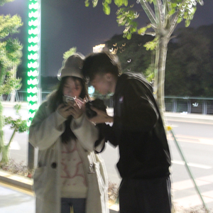 三斤桃花酿成酒