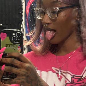 stunnin like my mama