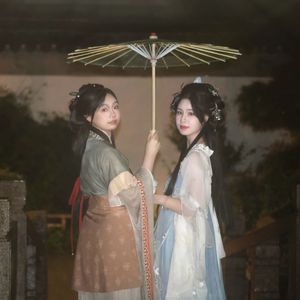 世间先有她，才有了花（合唱版）