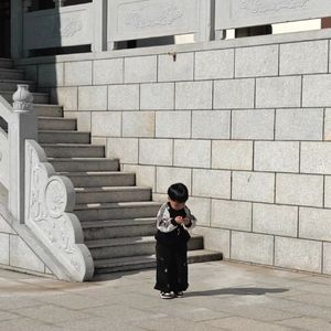 Blackly - 到此为止 0.8x