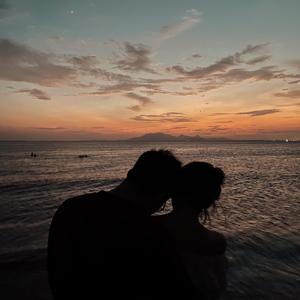 Mini兔别急着长大