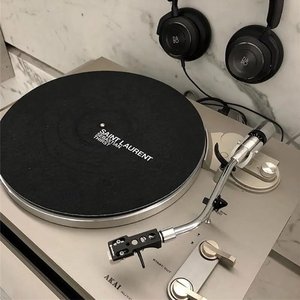 这世界有那么多人