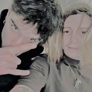 U sa' (feat. Captain Luke Turner & Twist)