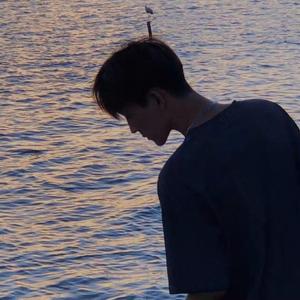 我们都渴望长大