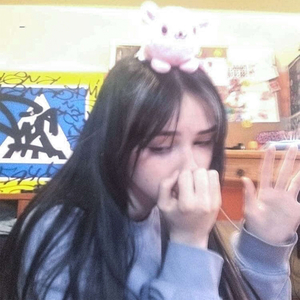 дакимакура (prod. by frozen)