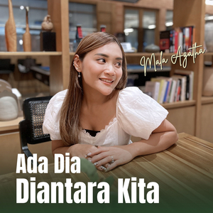 Ada Dia Diantara Kita (Acoustic)
