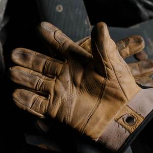 INT'L PLAYERS ANTHEM