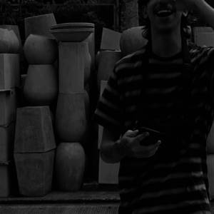 Espere, Me Los Tomo (Skit)