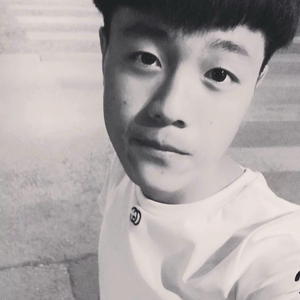 Queen （xS小苏）