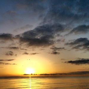 仍然再想起我们一起的日子