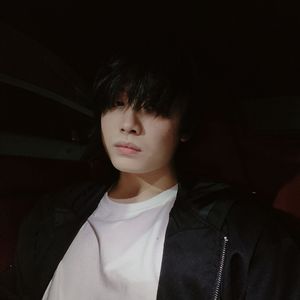 多想在平庸的生活拥抱你