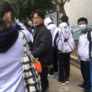 逆风飞翔