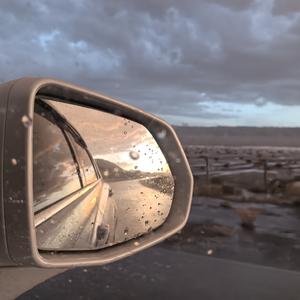 “陌生的熟悉”