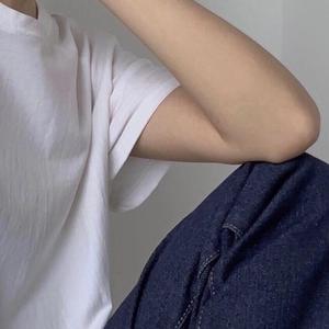 白 T .（Prod MoonVibe Beats & Heaven J ）