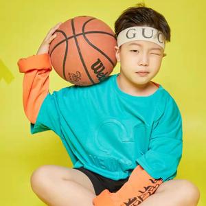 小小的人儿 伴奏