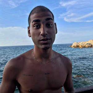 Moaki (Extended Mix)