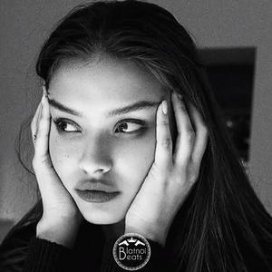 Ploua - XZEEZ Remix-Ploua - XZEEZ Remix (Mihaita Piticu)（迪普希蒽 remix）