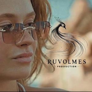 Ruvolmes-feel that void house