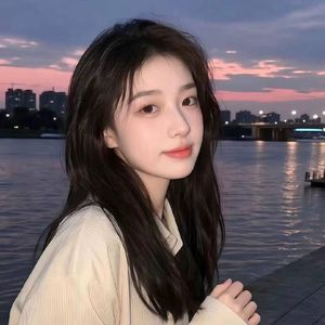 抱枕上的阳光印