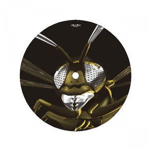 Die Dröhnende Drohne