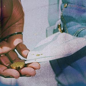 Pockets (feat. Artist teebo)