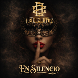 En Silencio