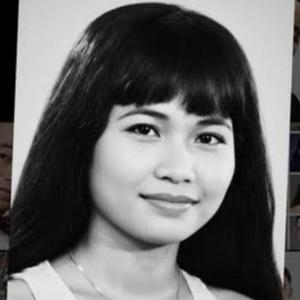 ទឹកភ្នែកសួររកស្នេហ៍