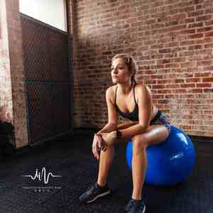 健身房阳光日子