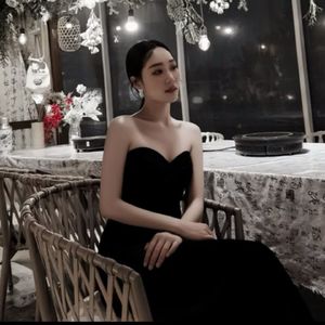 在那个深夜流泪的女人