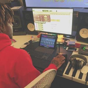 Juice WRLD-Lucid Dreams instrumental（YoungKk2l / Juice WRLD remix）