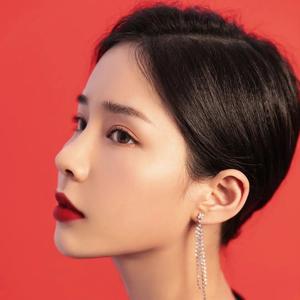 姊姊妹妹站起来