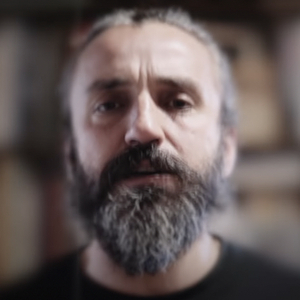 Όλοι Για Τα Βουνά