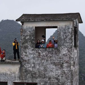 孤庐望峰-承雨辰